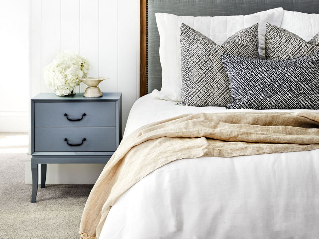 Bedside Guide: How To Choose Bedside Tables
