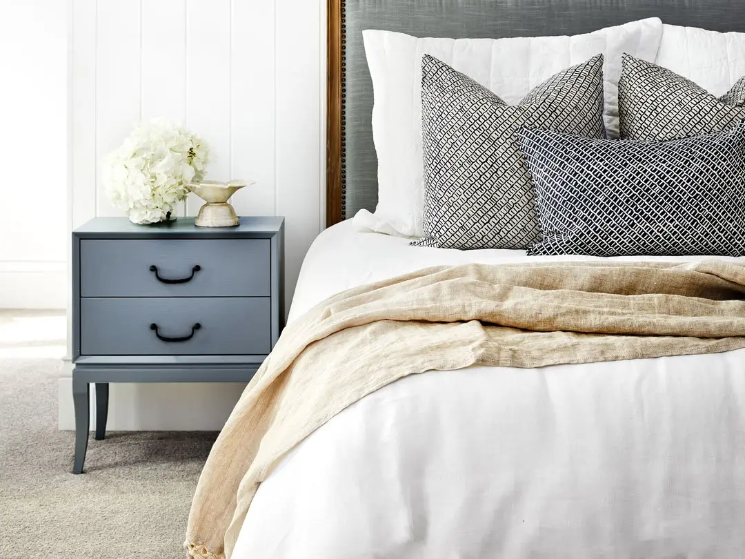 Bedside Tables Guide